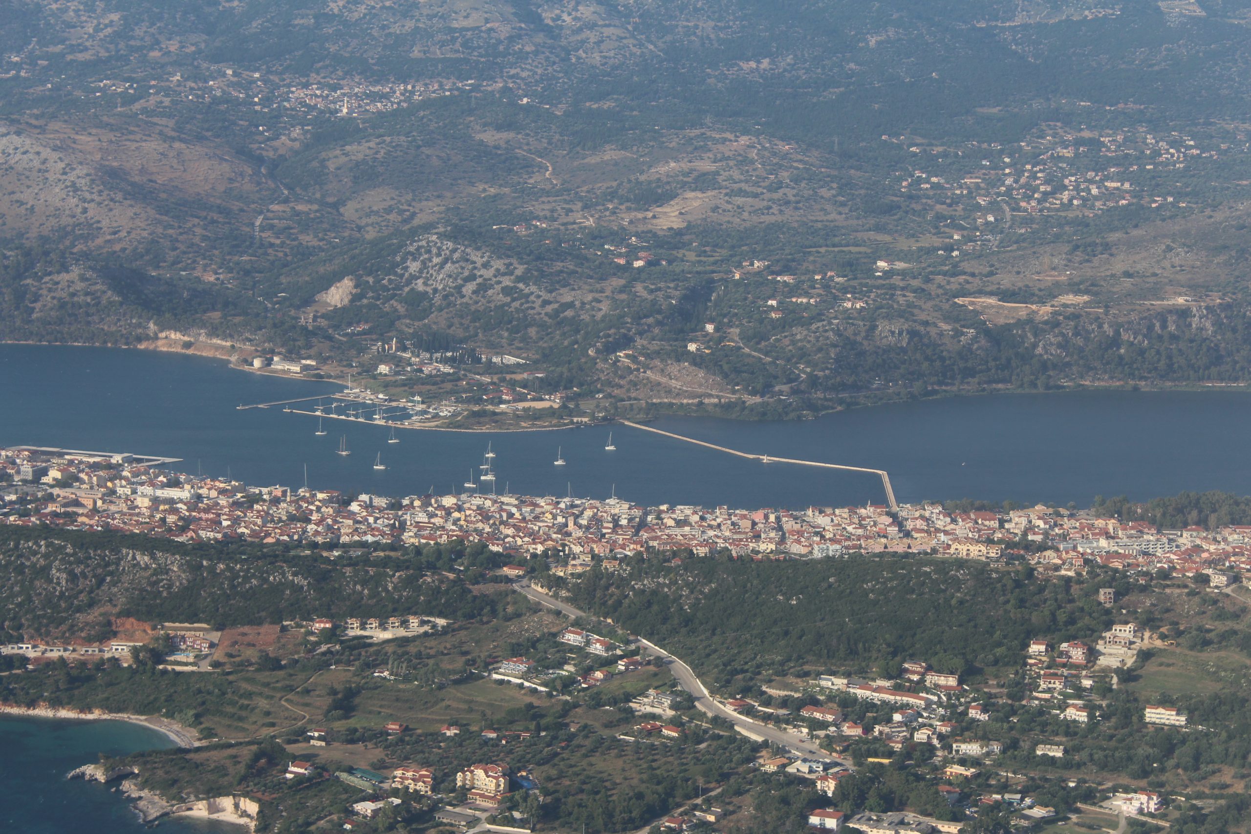 Το νέο υπουργικό διάταγμα για τις εκτός σχεδίου κατασκευές: ένα ακόμη πλήγμα για τα νησιά μας